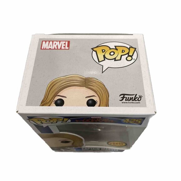 Funko Pop! Vinyl: Marvel - Captain Marvel(Masked) (Chase) - Picture 2 of 6